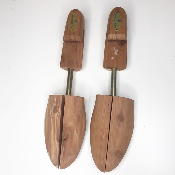 Nordstrom Wooden Shoe Tree Keeper Set of 2 Brown Wood Size XL - Picture 2 of 9